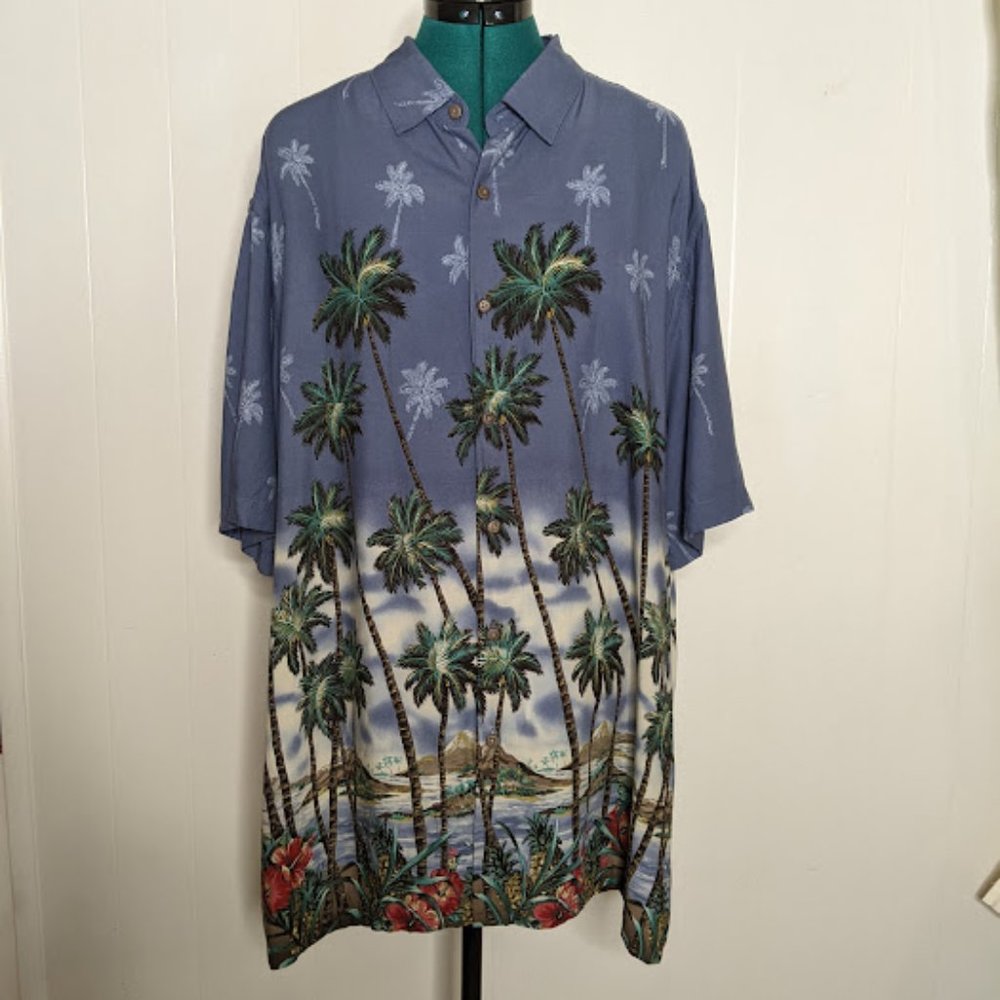 Boca Classics  Men's Hawaiian Shirt. Size 2XL.